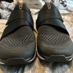 TIEM black cycling shoe (SPD clips included)